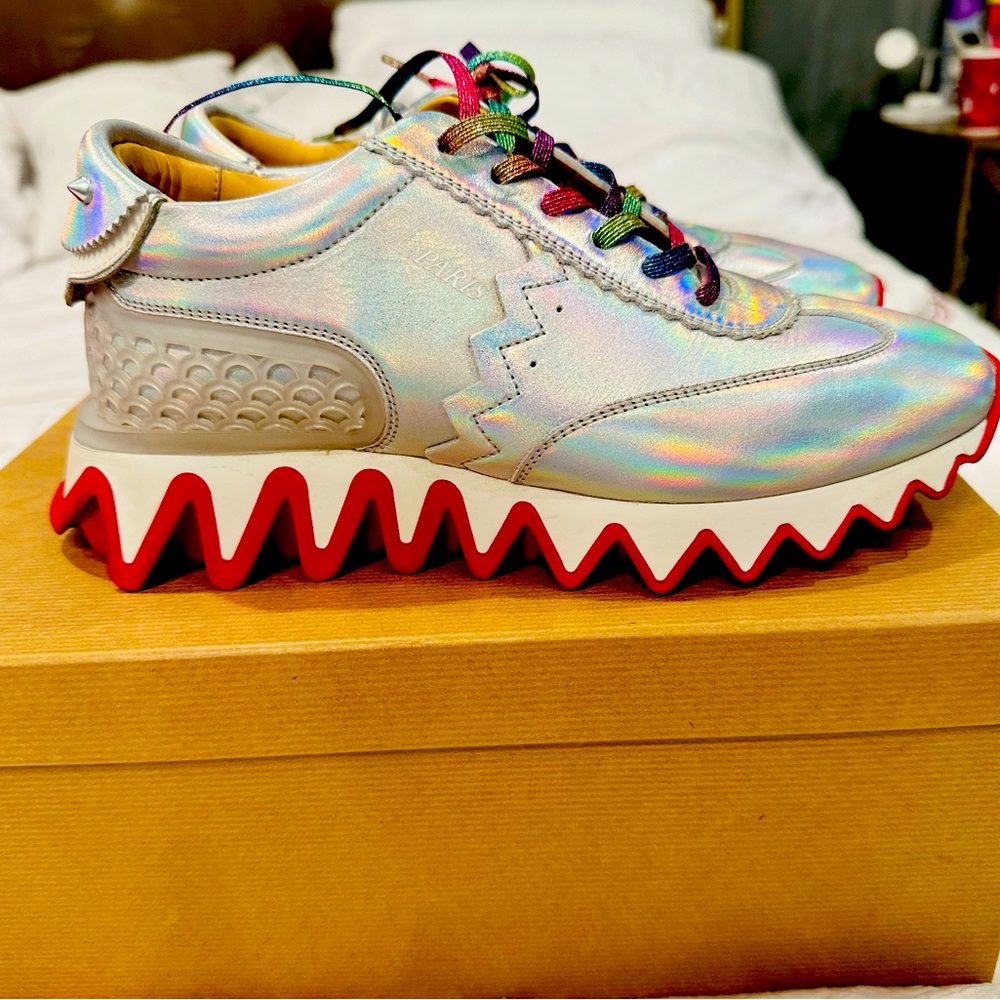 Rainbow loubishark tennis.Includes receipt. Original box and bags. And laces